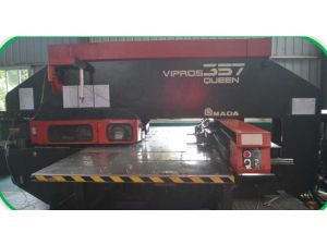 鈑金生產(chǎn)車間